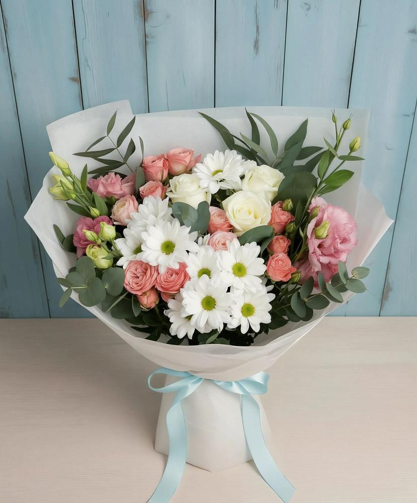 Букет цветов из: Розы, Лизиантусы и Хризантемы в Кыштовке