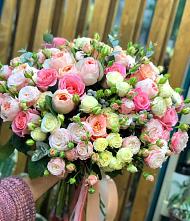 Букет цветов из:  Розы #REPLACE_PRED# Кыштовке