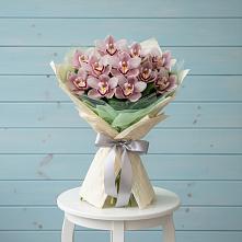 Букет цветов из:  Орхидеи и Розы в Кыштовке