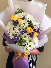 Букет цветов из:  Ирисы, Хризантемы и Розы #REPLACE_PRED# Кыштовке