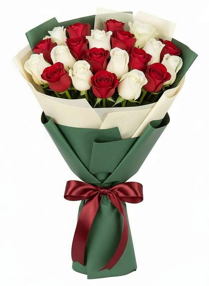 Букет Микс из красных и белых роз в Кыштовке