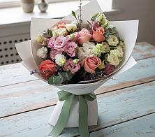 Букет цветов из:  Розы, Лизиантусы и Гвоздики в Кыштовке