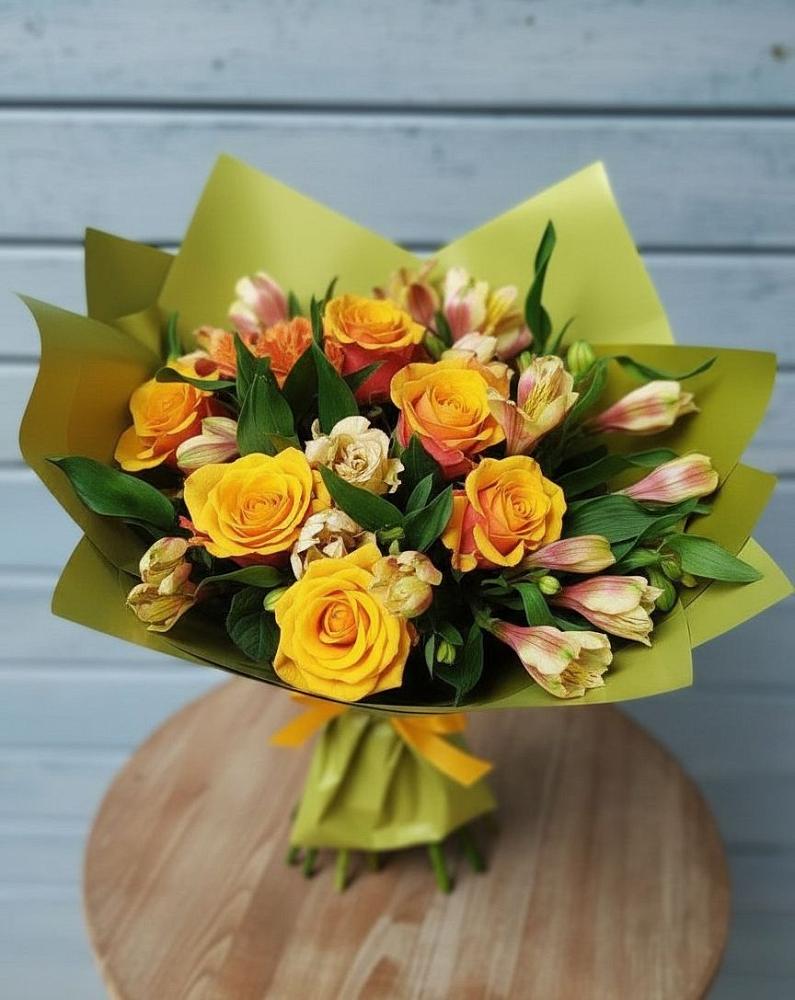 Букет цветов из: Альстромерии и Розы в Кыштовке