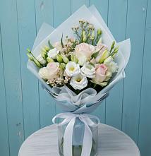 Букет цветов из:  Розы и Лизиантусы #REPLACE_PRED# Кыштовке