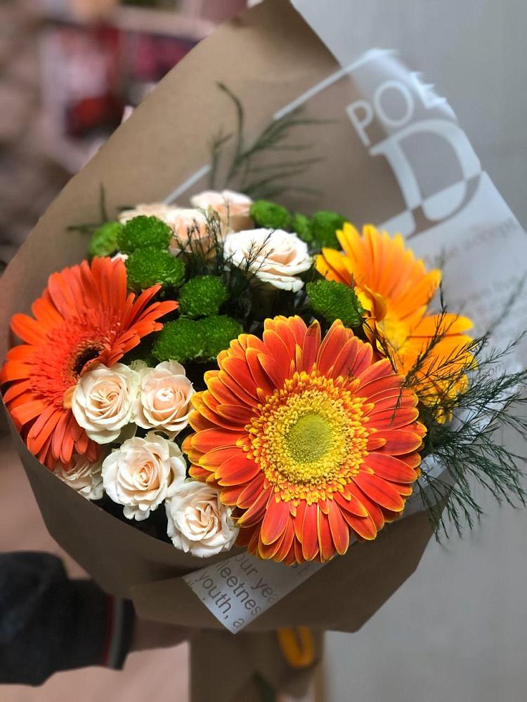 Букет цветов из: Герберы, Хризантемы и Розы в Кыштовке