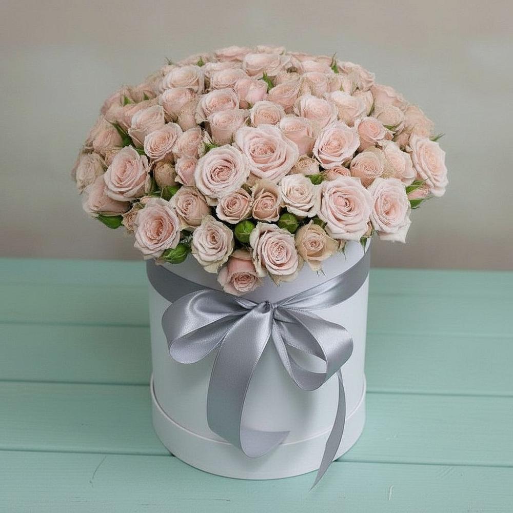 Цветочная композиция из Розы в шляпной коробке в Кыштовке